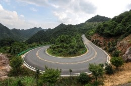 彎道視線盲區(qū)綜合預(yù)警解決方案